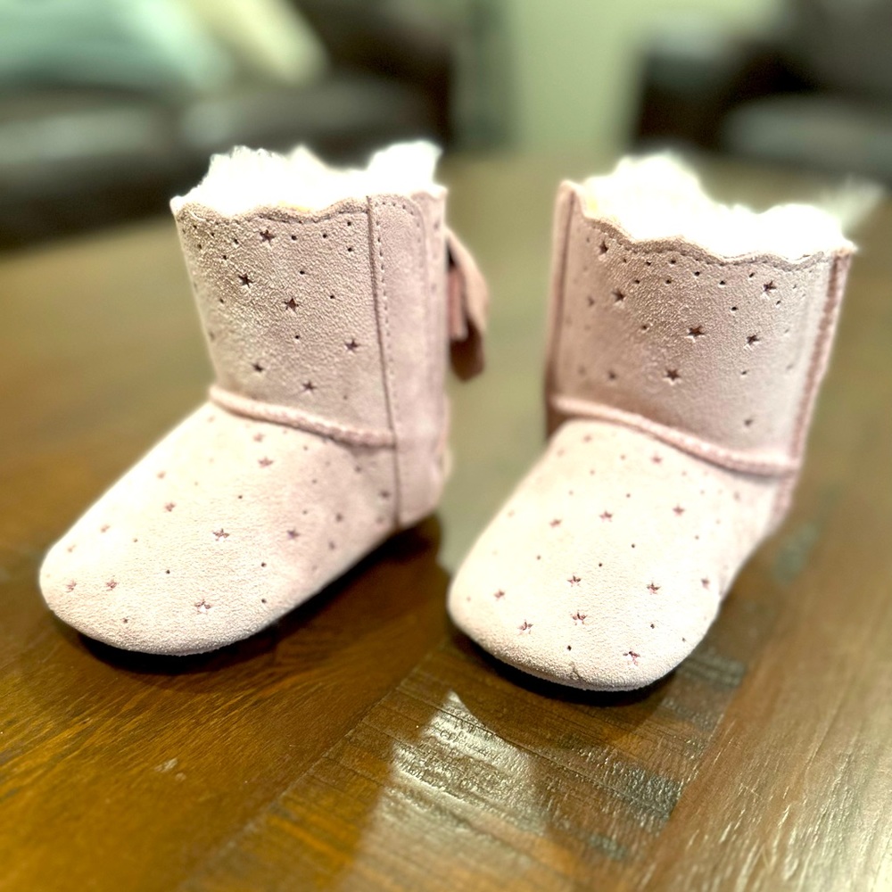 Baby girl Pink UGG boots